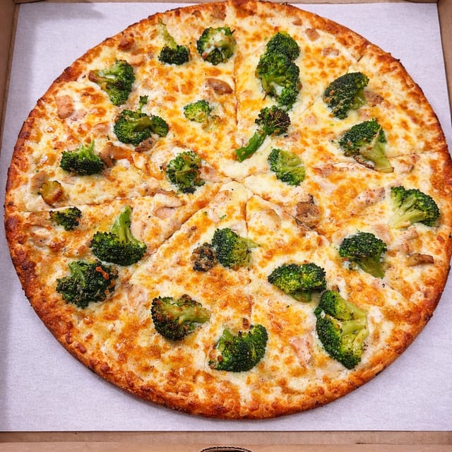 Bianco Chicken Broccoli Alfredo Pizza.
