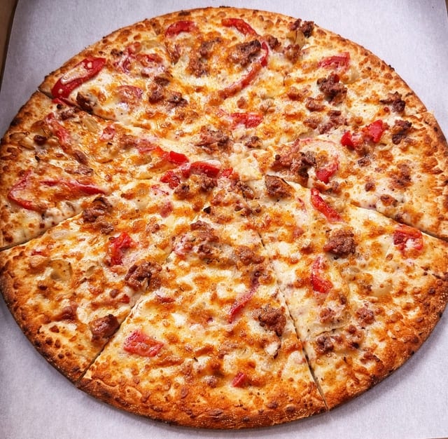 Carmelazano Pizza.